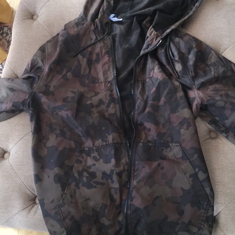 Camo Rain Jacket with Mess inside